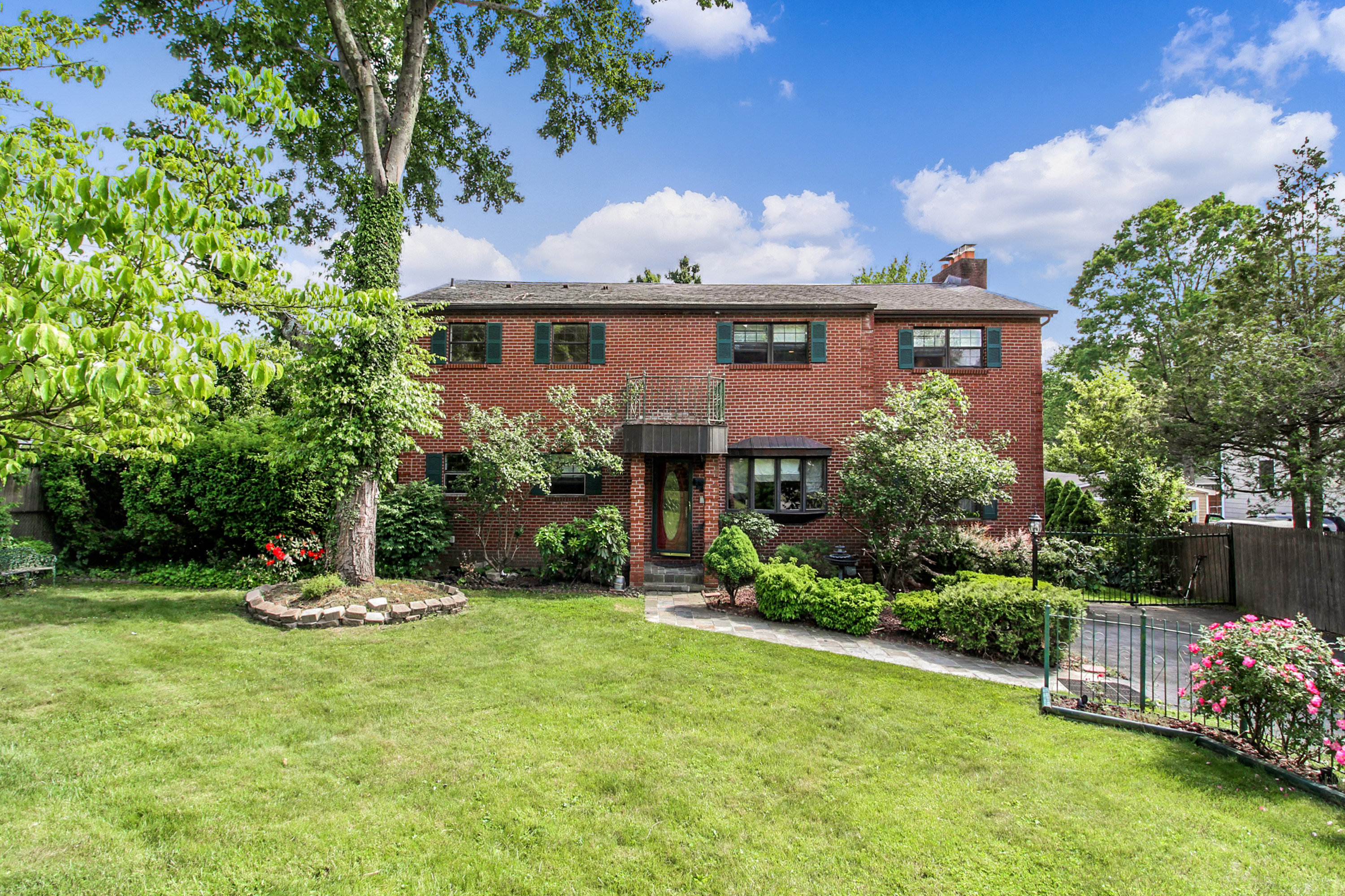 8 Desirable Homes on the Market in Westchester Haven Lifestyles