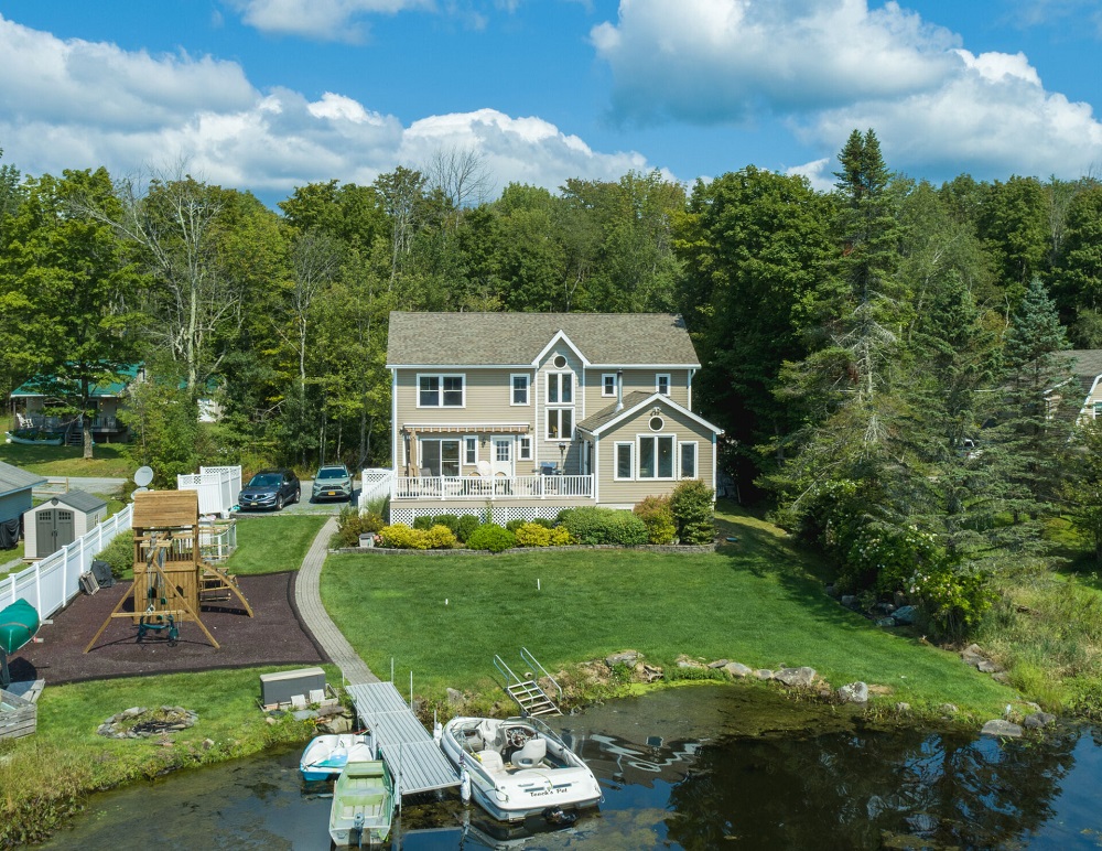 7 Waterfront New York Estates Haven Lifestyles
