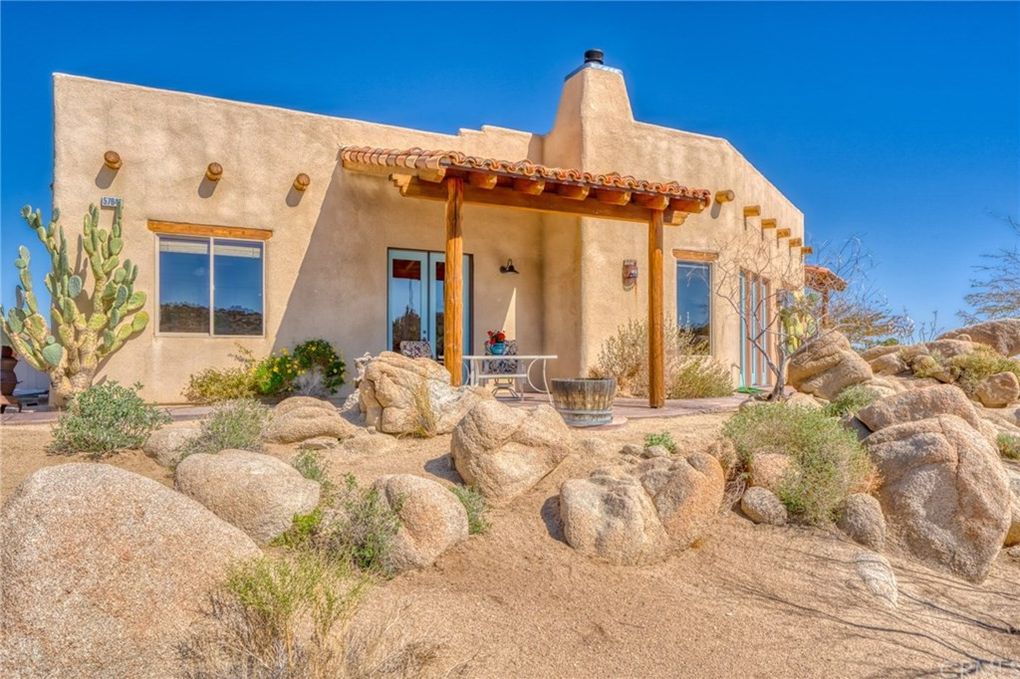4 Secluded Homes on the Market in Yucca Valley & Pioneertown Haven