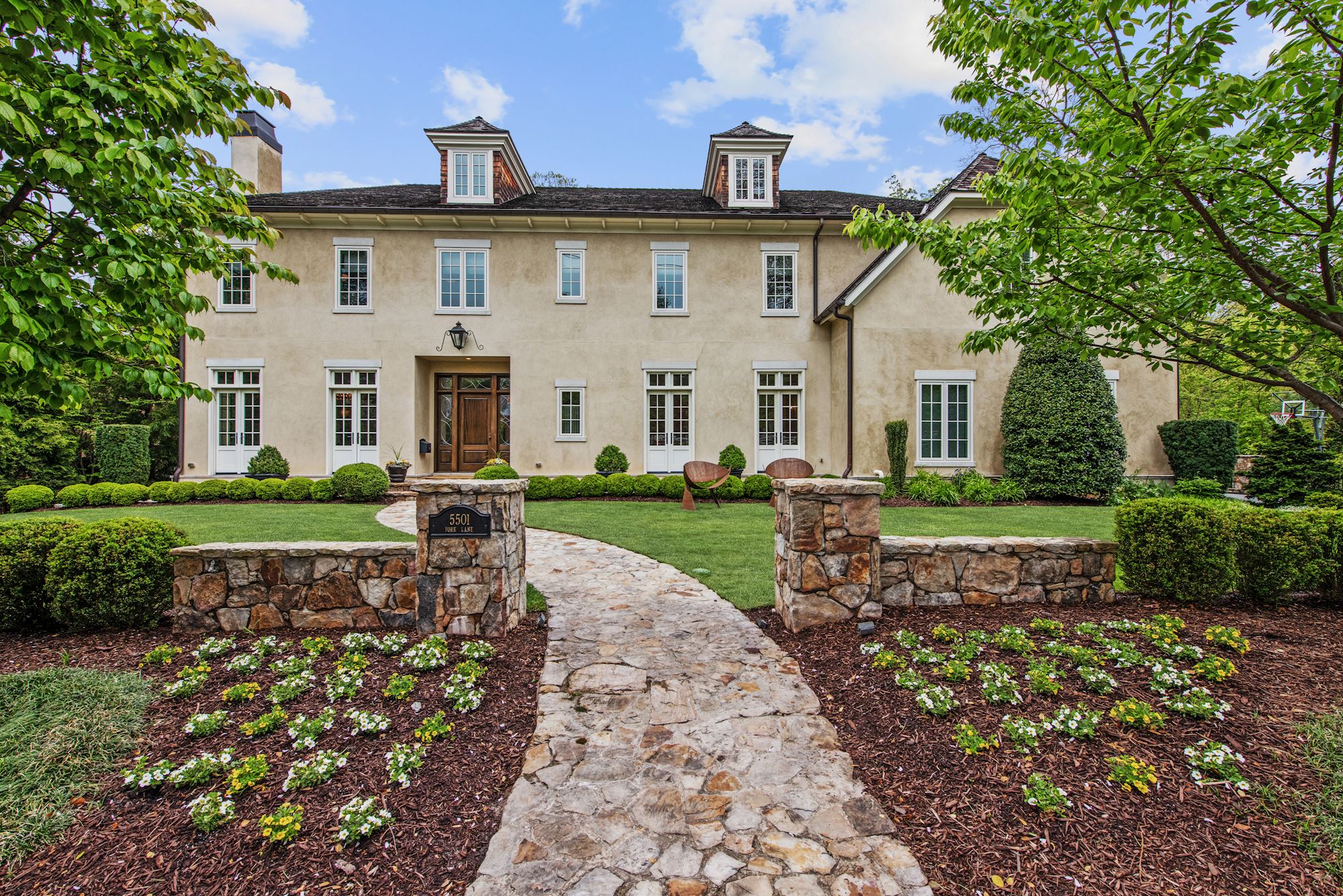 6 Extraordinary Homes on the Market in Bethesda Haven Lifestyles