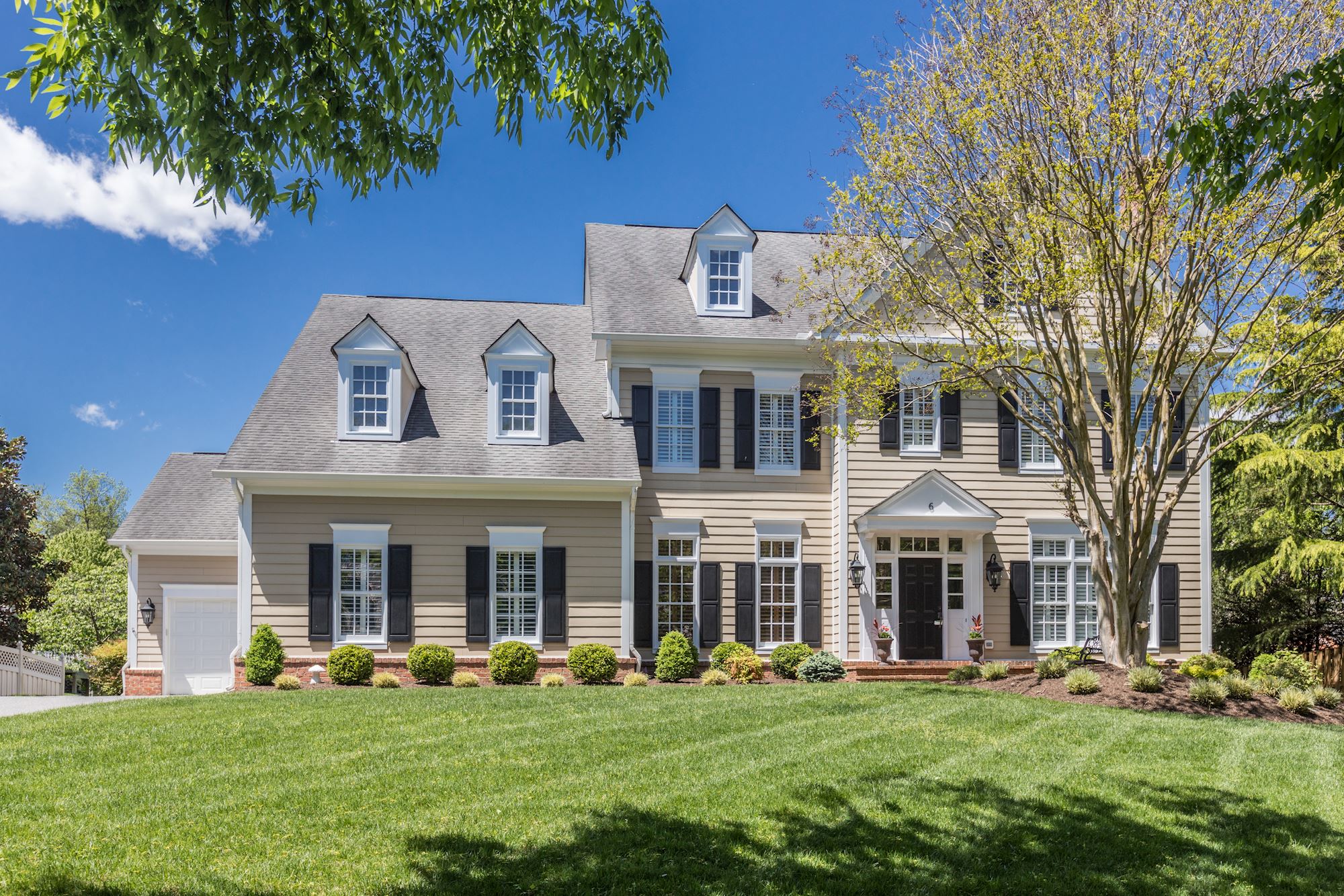 4 Stunning Homes on the Market in Potomac Haven Lifestyles