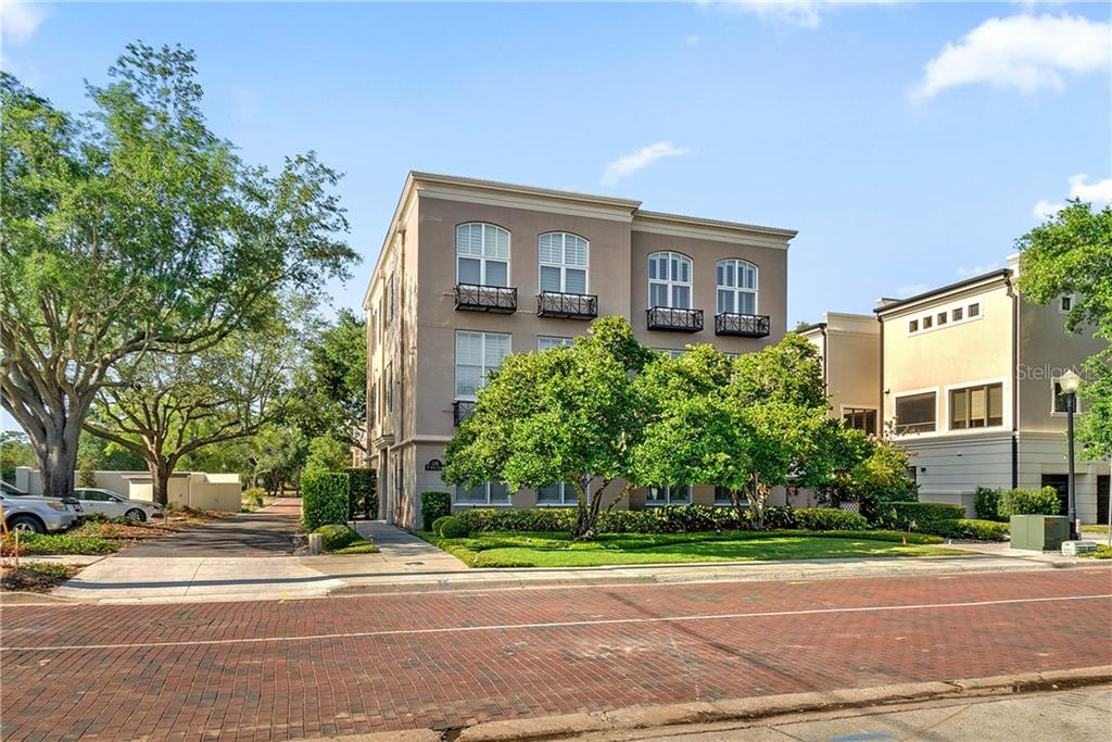 7 Exceptional Properties on the Market in Winter Park