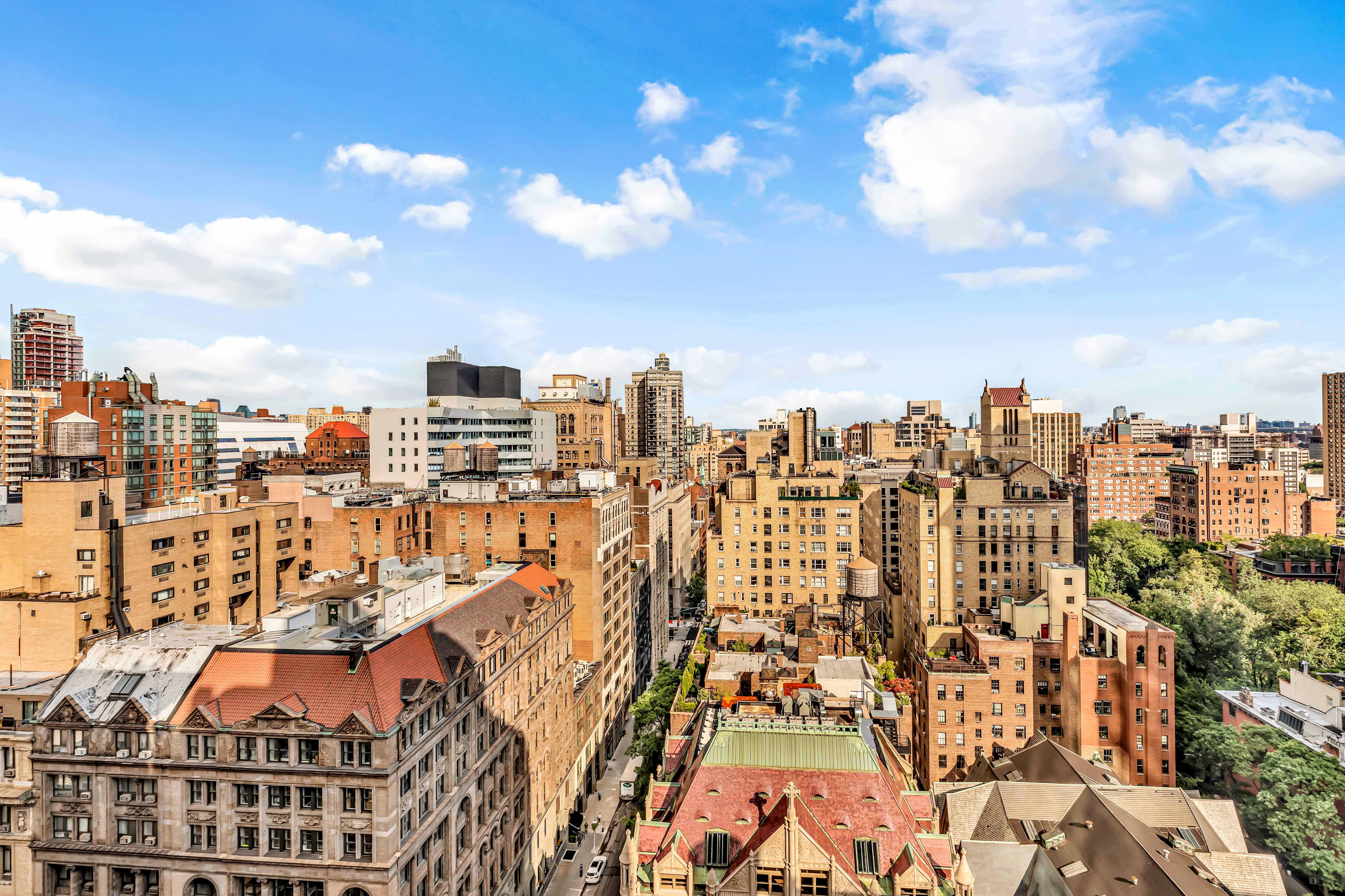 11 Desirable Properties on the Market in Manhattan Haven Lifestyles