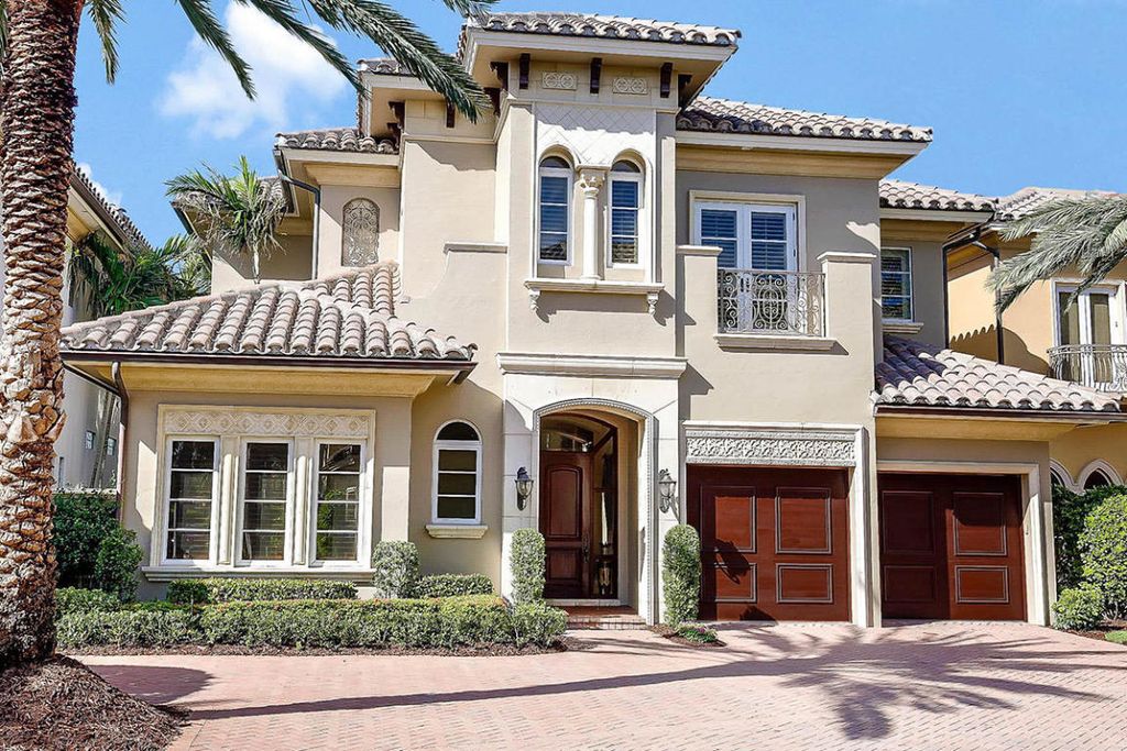 The Top Homes In Haven Magazine With Waterfront Views Haven Lifestyles