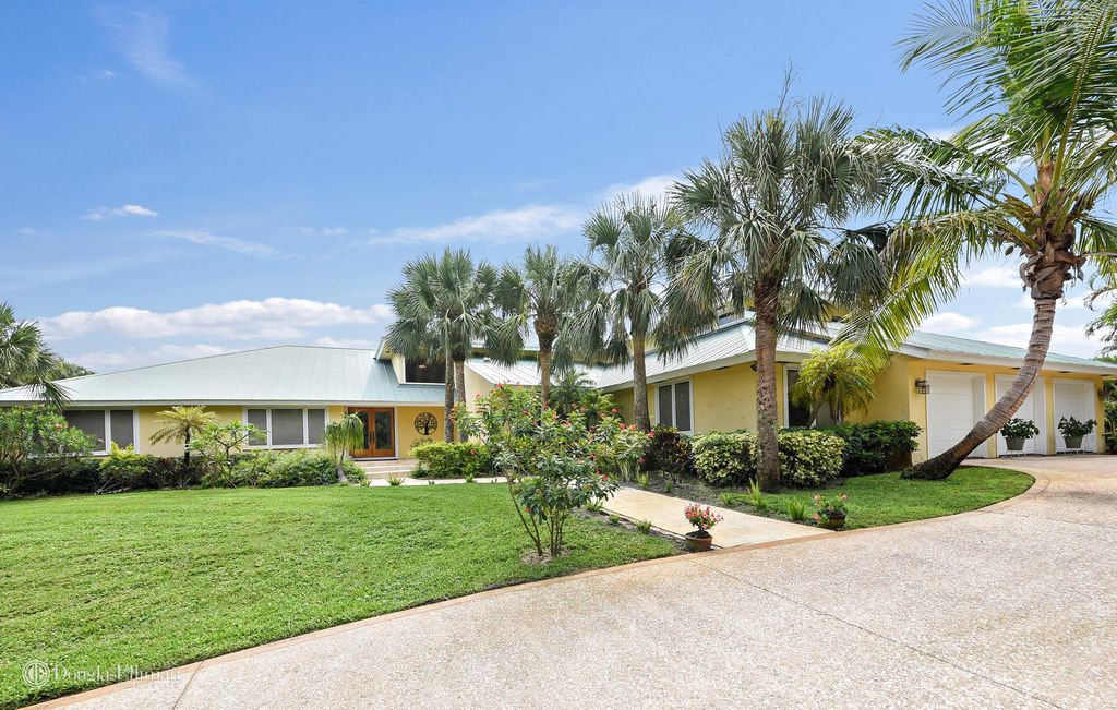 Palatial Homes Over 7 000 Sq Ft Haven Lifestyles