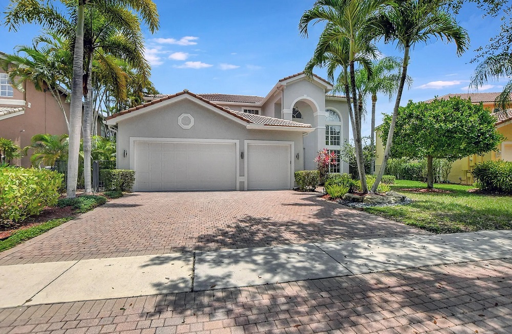 13 Modern Homes for Sale in Bahamas & Puerto Rico Haven Lifestyles