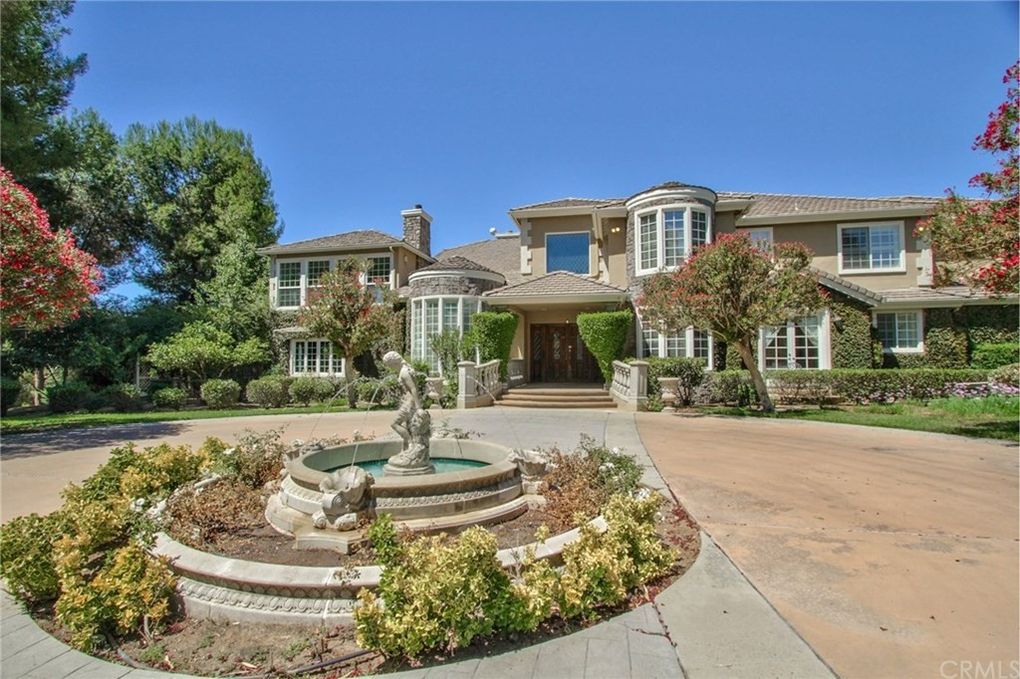 10 Spectacular Homes with Mountain Views in Los Angeles Haven Lifestyles