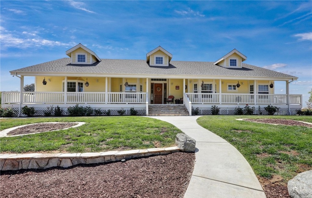 7 Stunning California Properties Offering Space, Luxury & Scenic Beauty