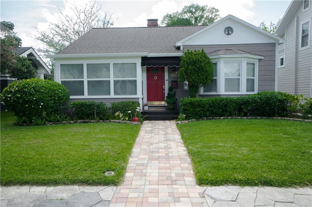 9 Homes on the Market in St. Petersburg Haven Lifestyles