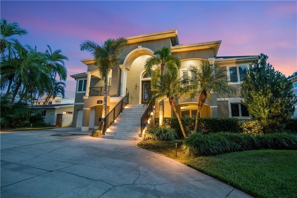 8 Wonderful Homes in St. Petersburg Haven Lifestyles