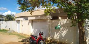 Casa para Vender em São Fidélis (Todos os setores)