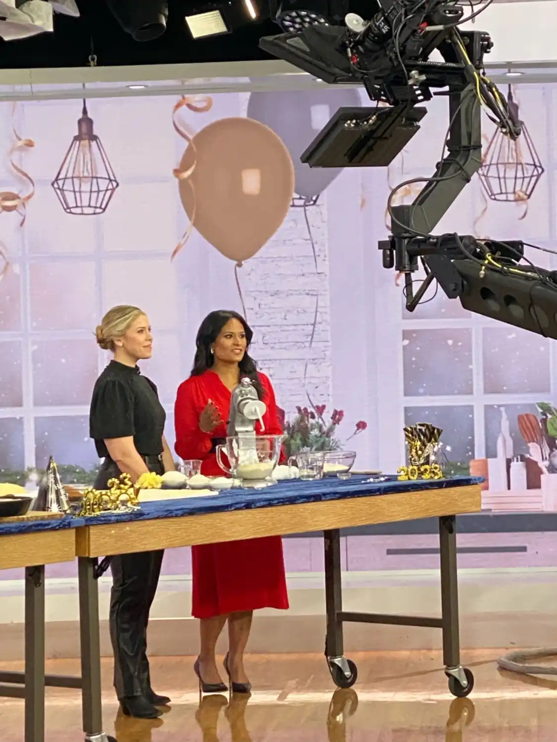 321765100 1209379366603855 5081630725218963240 n