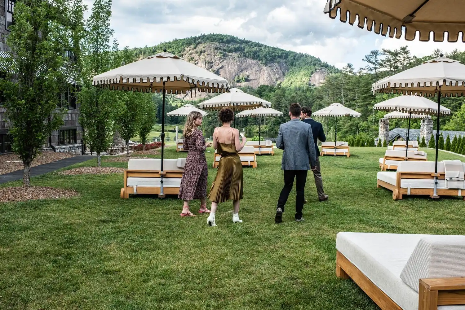 Web JPG HH 21 06 15 RAU JUNE SPRING 2363 2