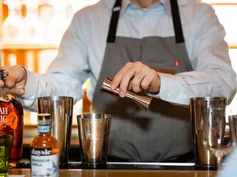 Web JPG HH Sip Series 1 29 22 SBP 9270