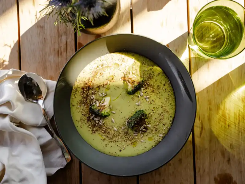 HH Dec Holiday2022 print 48 of 2