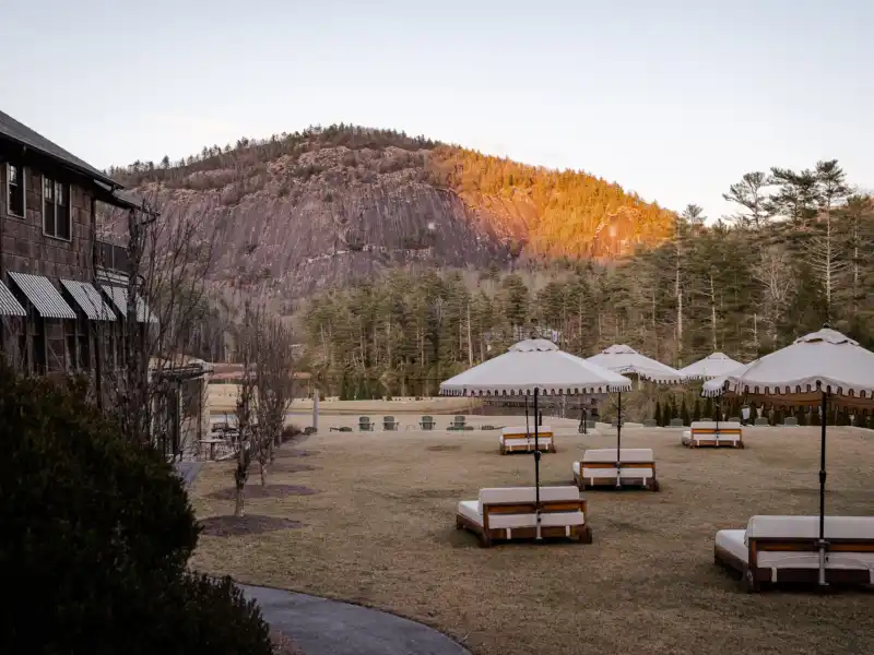 HH Claudia M Hosted Wknd social 2 of 152