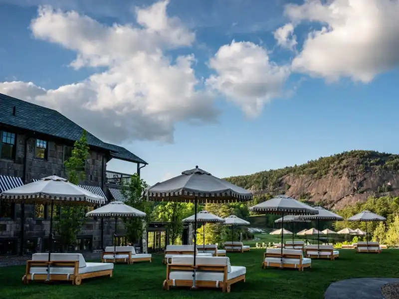 Web JPG HH 22 05 16 RAU SPRING 4143