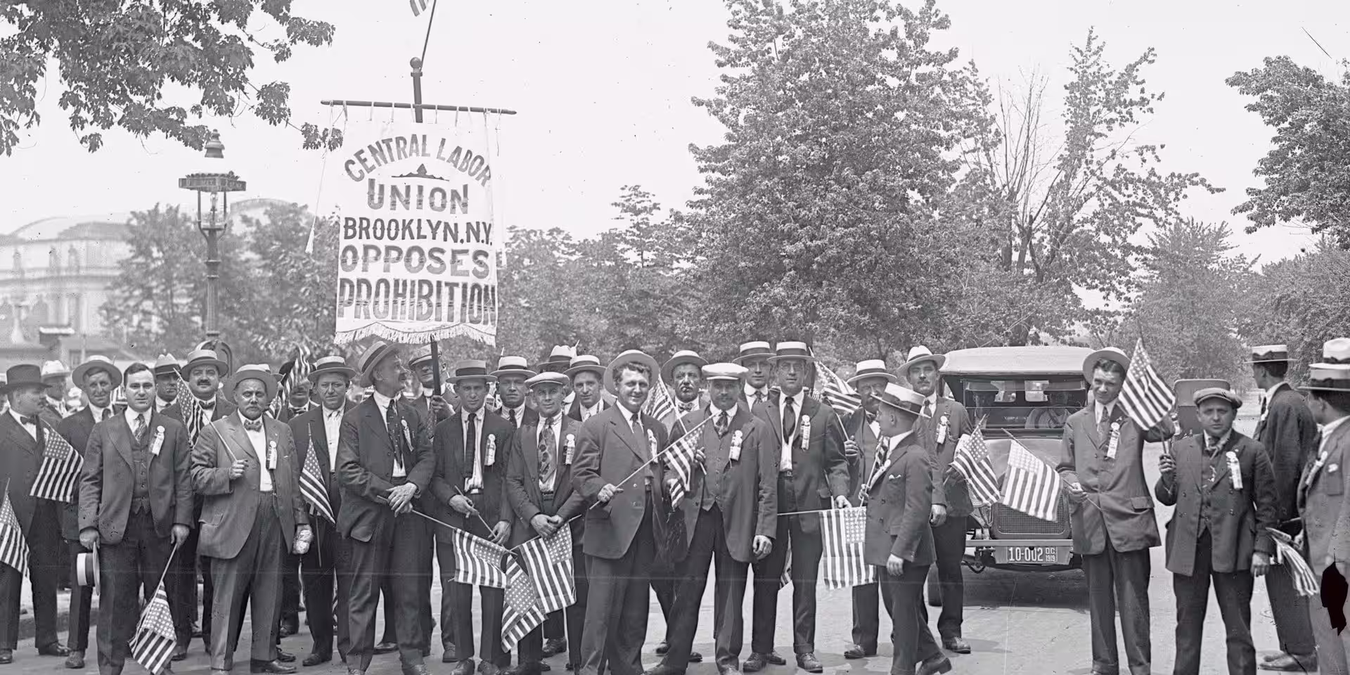 18th and 21st Amendments image