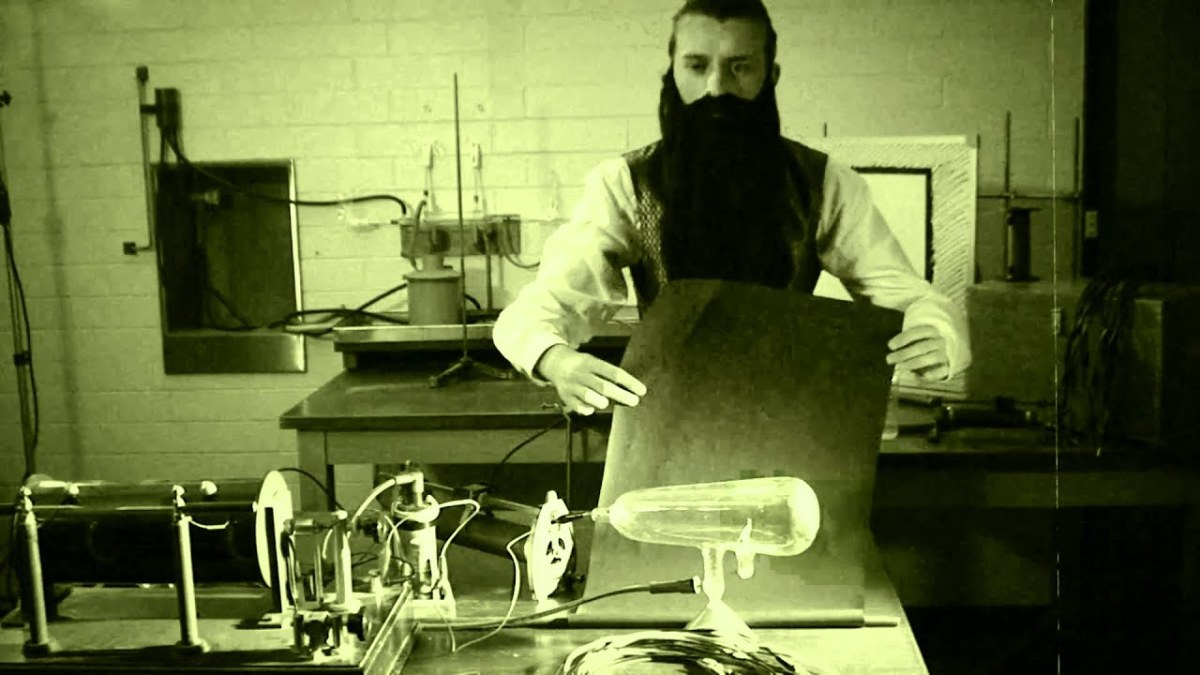 Röntgen’s Discovery of X-Rays | APS image