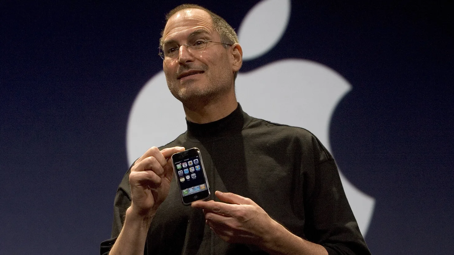 How the Apple iPhone became one of the best-selling products of all time image