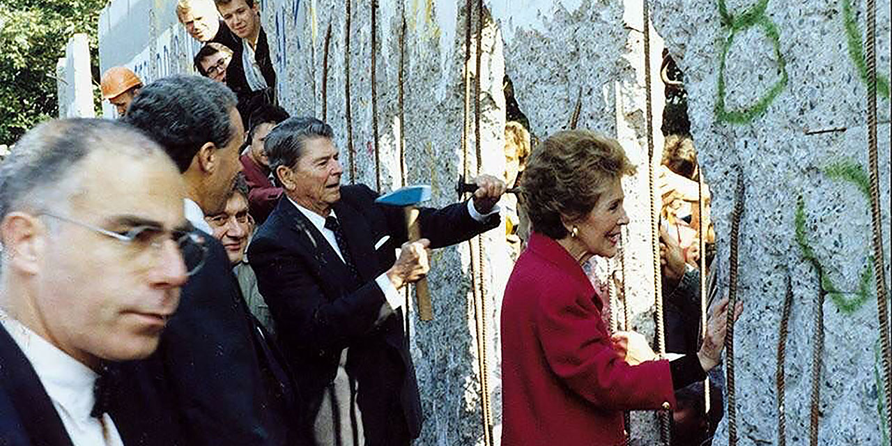 How Reagan’s ‘Tear Down This Wall’ Speech Marked a Cold War Turning Point image