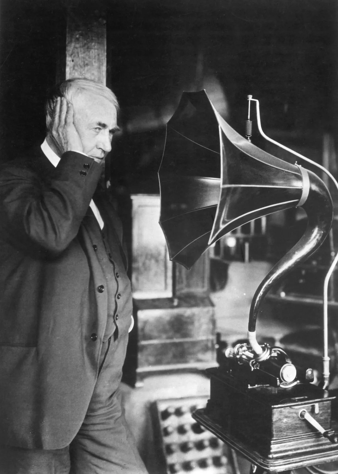 Edison Biography image