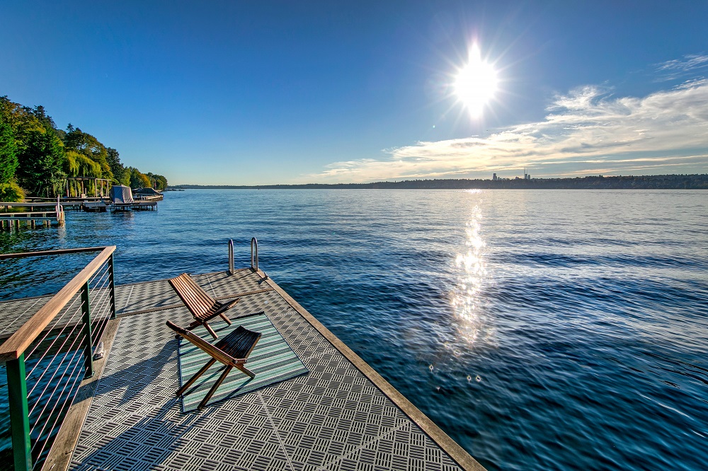 3 Washington Estates Offering Unparalleled Privacy and Serene Water Views