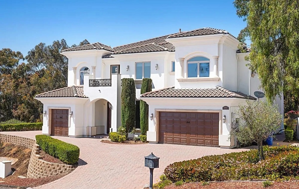 5 California Luxury Estates Showcasing Sophisticated Design and Exclusive Living
