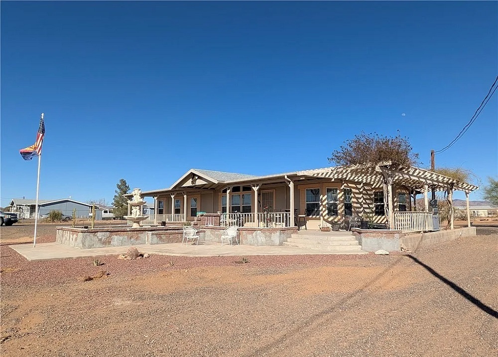 5 Affordable Arizona and Nevada Homes Offering Spacious Living and Modern Appeal