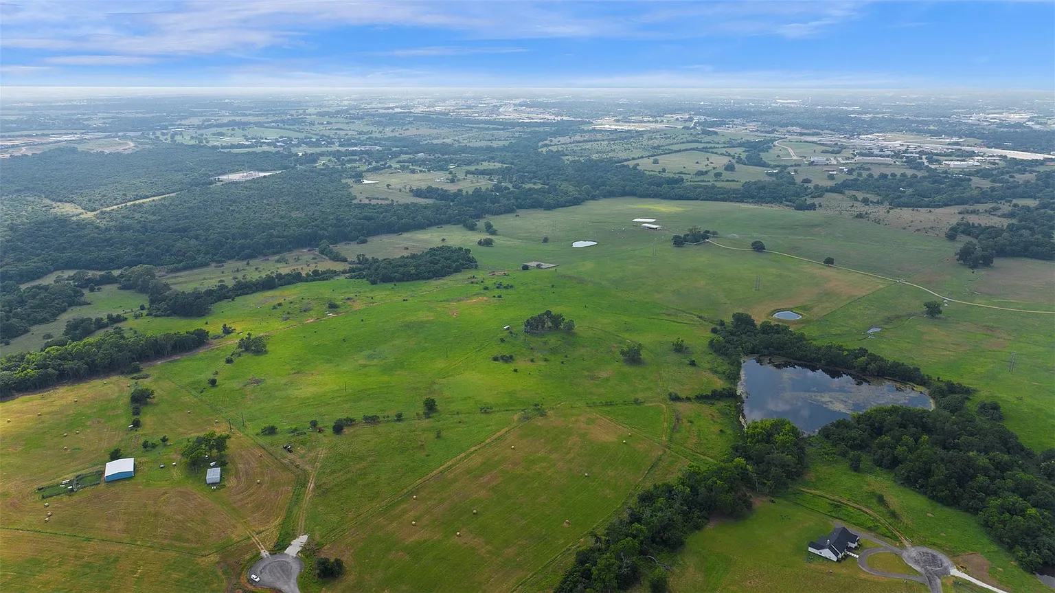 5 Texas Luxurious Estates Mixing Scenic Magnificence with Subtle Design