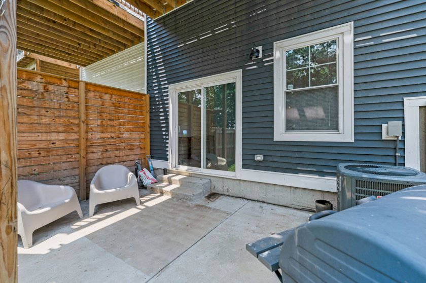 5814 Montgomery Rd