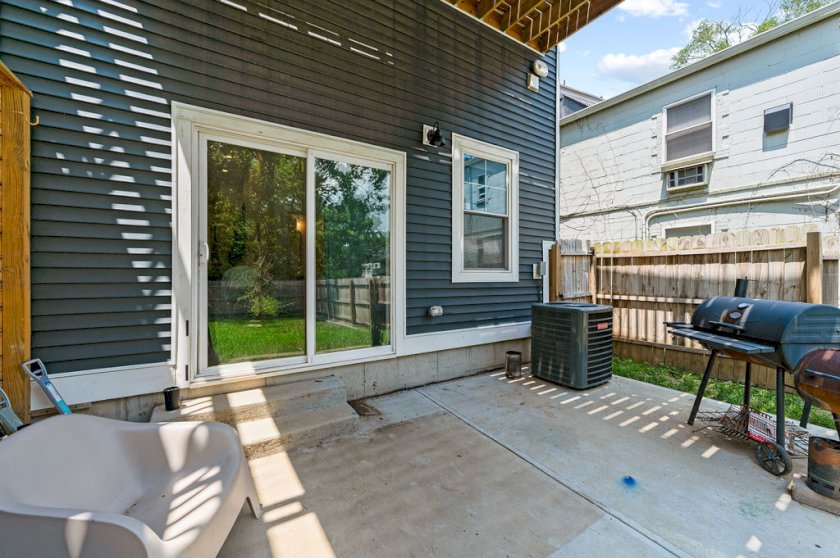 5814 Montgomery Rd