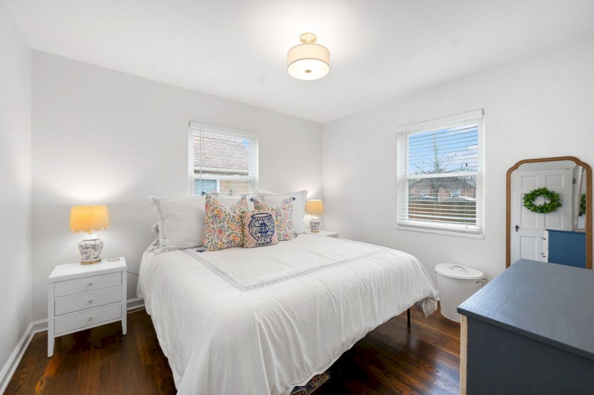 452 Orchard Dr