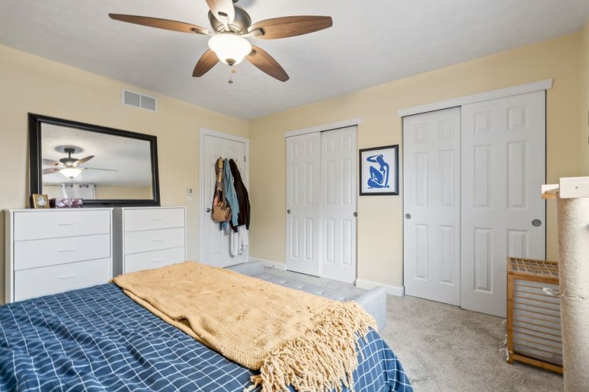 1211 Weybridge Rd