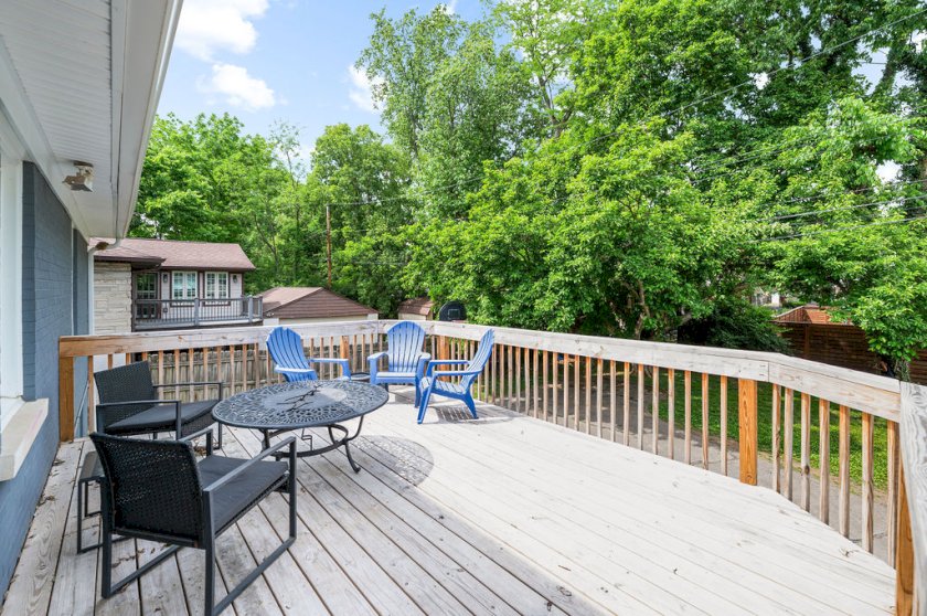 677 Mount Vernon Dr