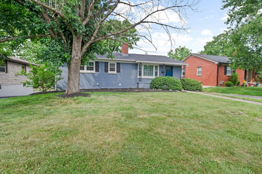 677 Mount Vernon Dr