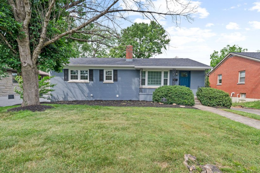 677 Mount Vernon Dr