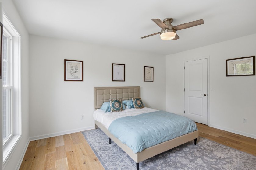 1623 Dexter Ave