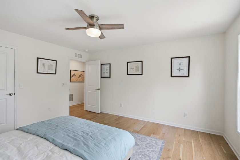 1623 Dexter Ave