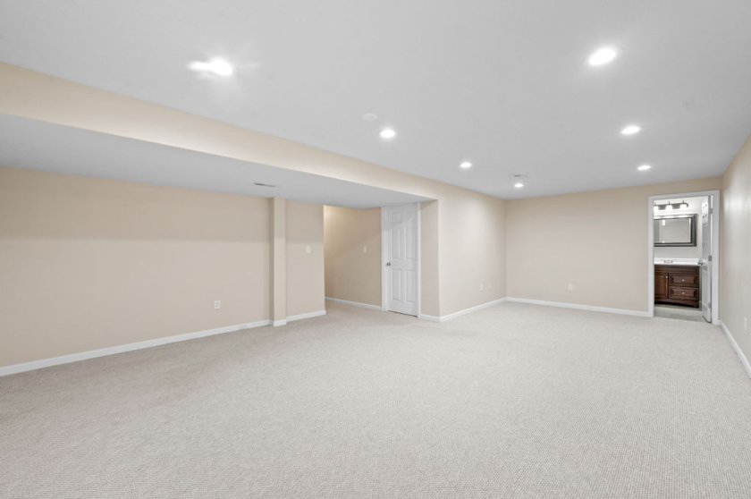 1419 Vimla Way