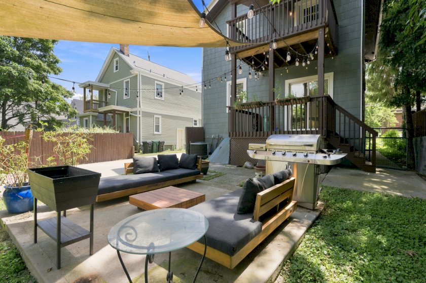 106 Juergens Ave
