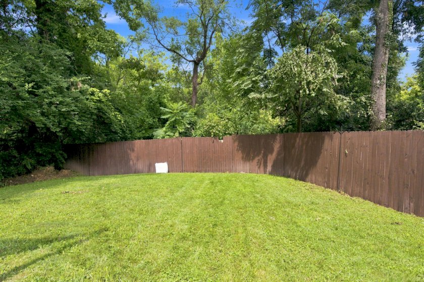 106 Juergens Ave
