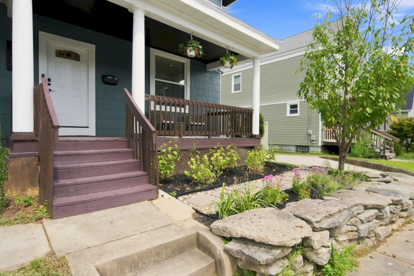 106 Juergens Ave