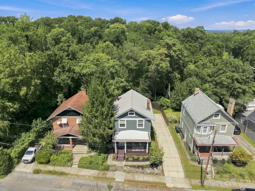 106 Juergens Ave