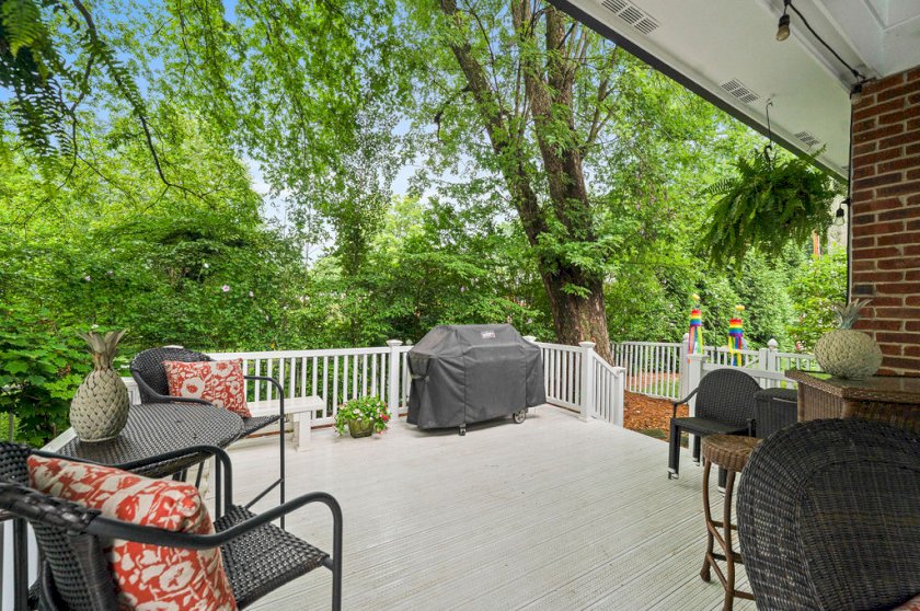 6146 Mariwood Ln