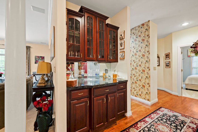 6146 Mariwood Ln
