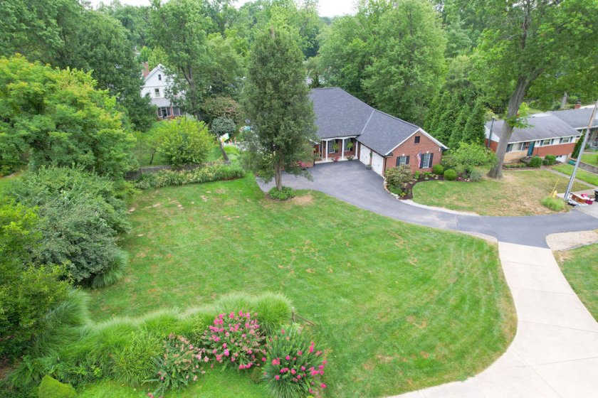 6146 Mariwood Ln