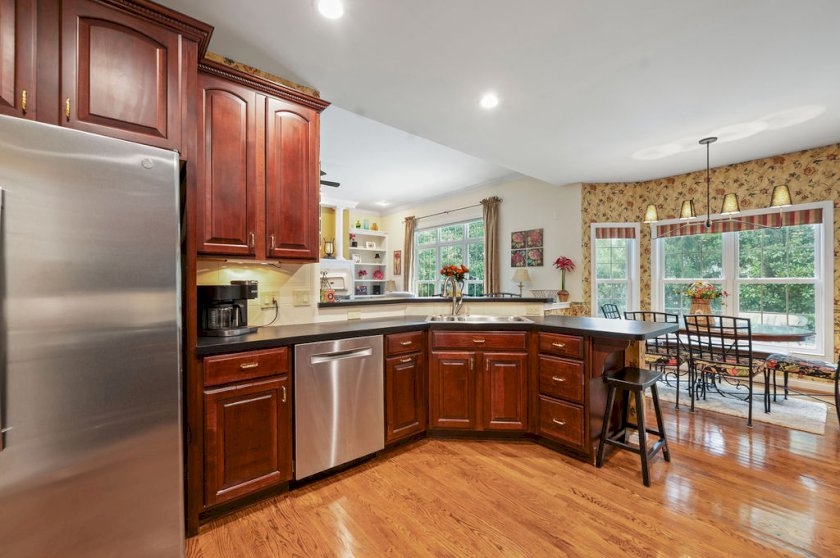 6146 Mariwood Ln