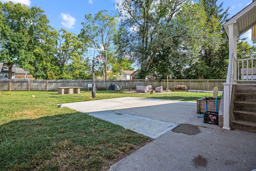 7610 Blue Ash Rd
