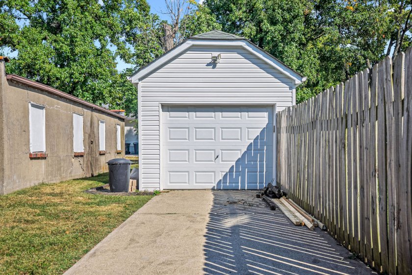 7610 Blue Ash Rd